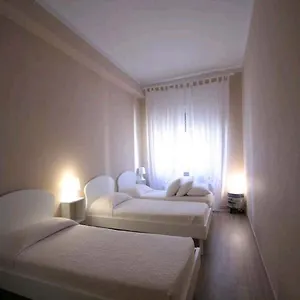 https://tricolore-place.it-lombardy.com